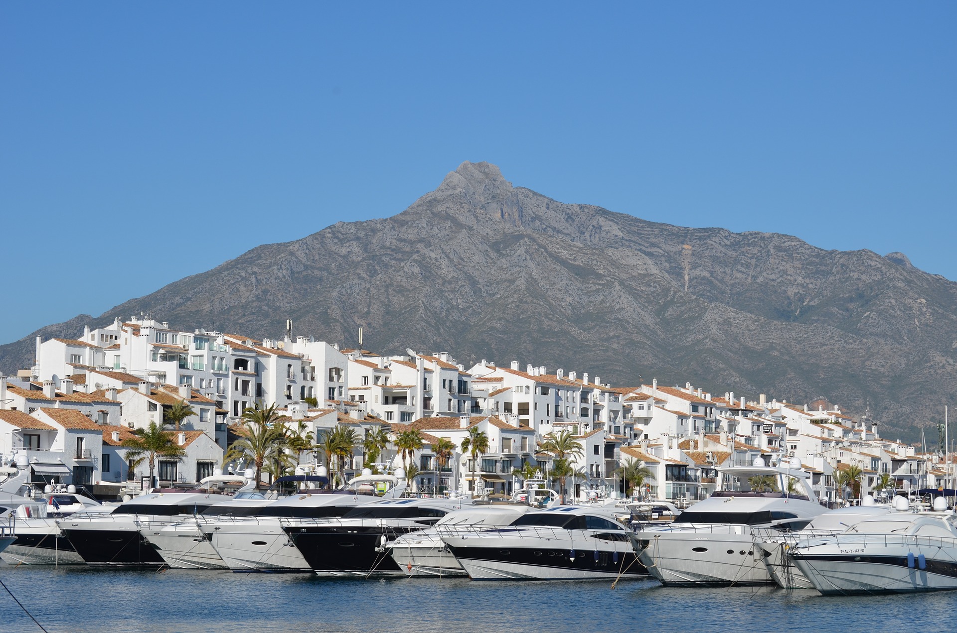 puerto-banus-806346_1920